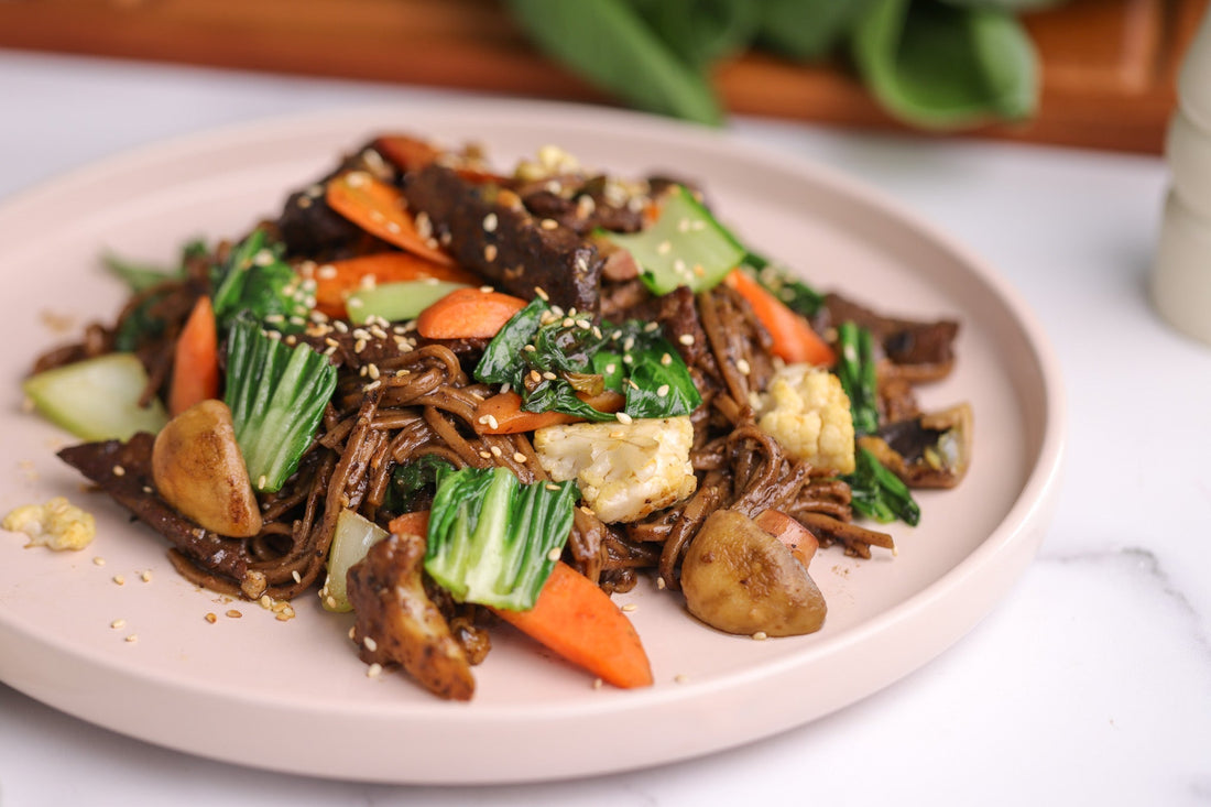 Pak Choi, Carrot, Cauliflower,Mushroom & Beef Stir Fry