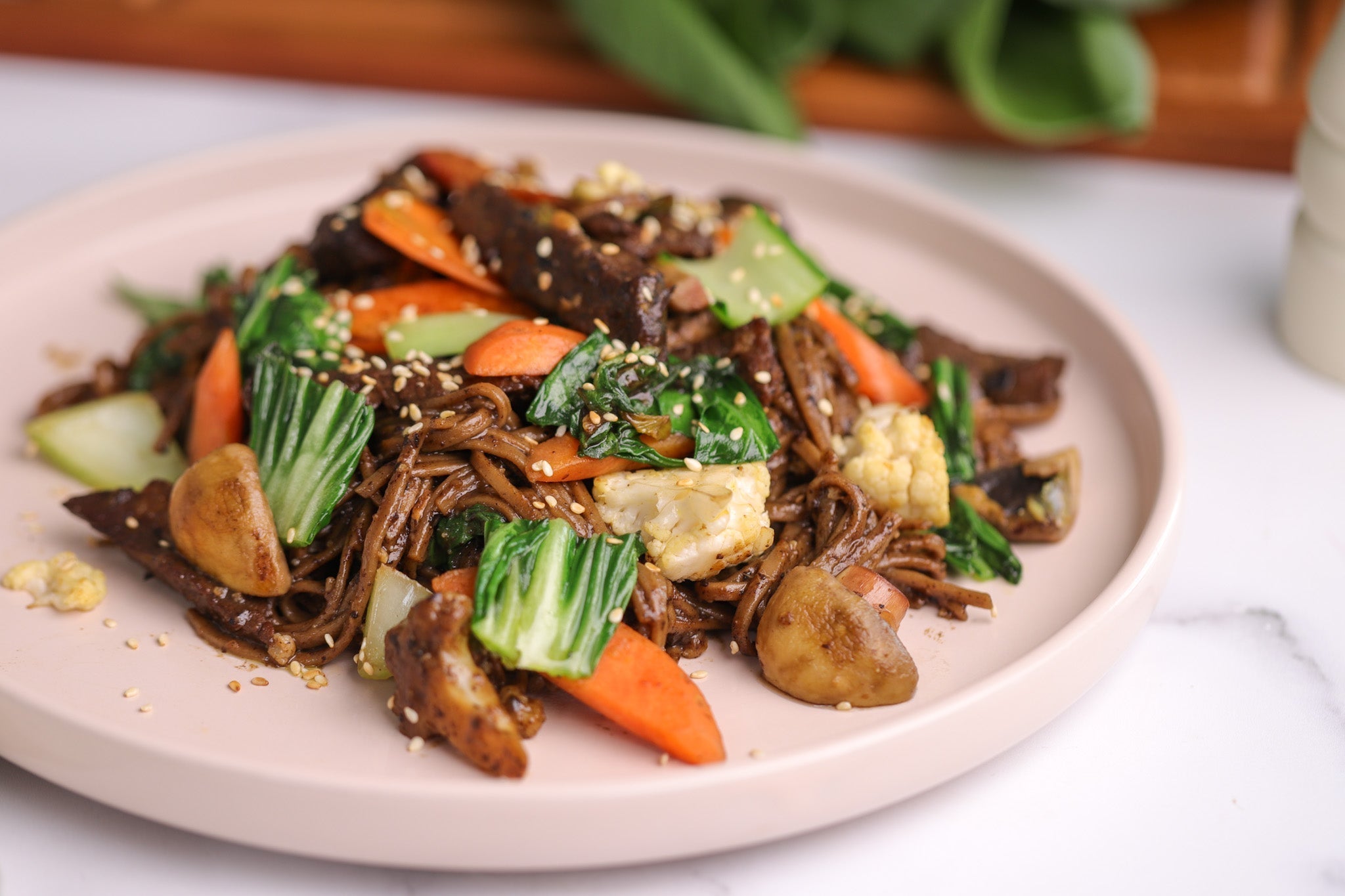 Pak Choi, Carrot, Cauliflower,Mushroom & Beef Stir Fry